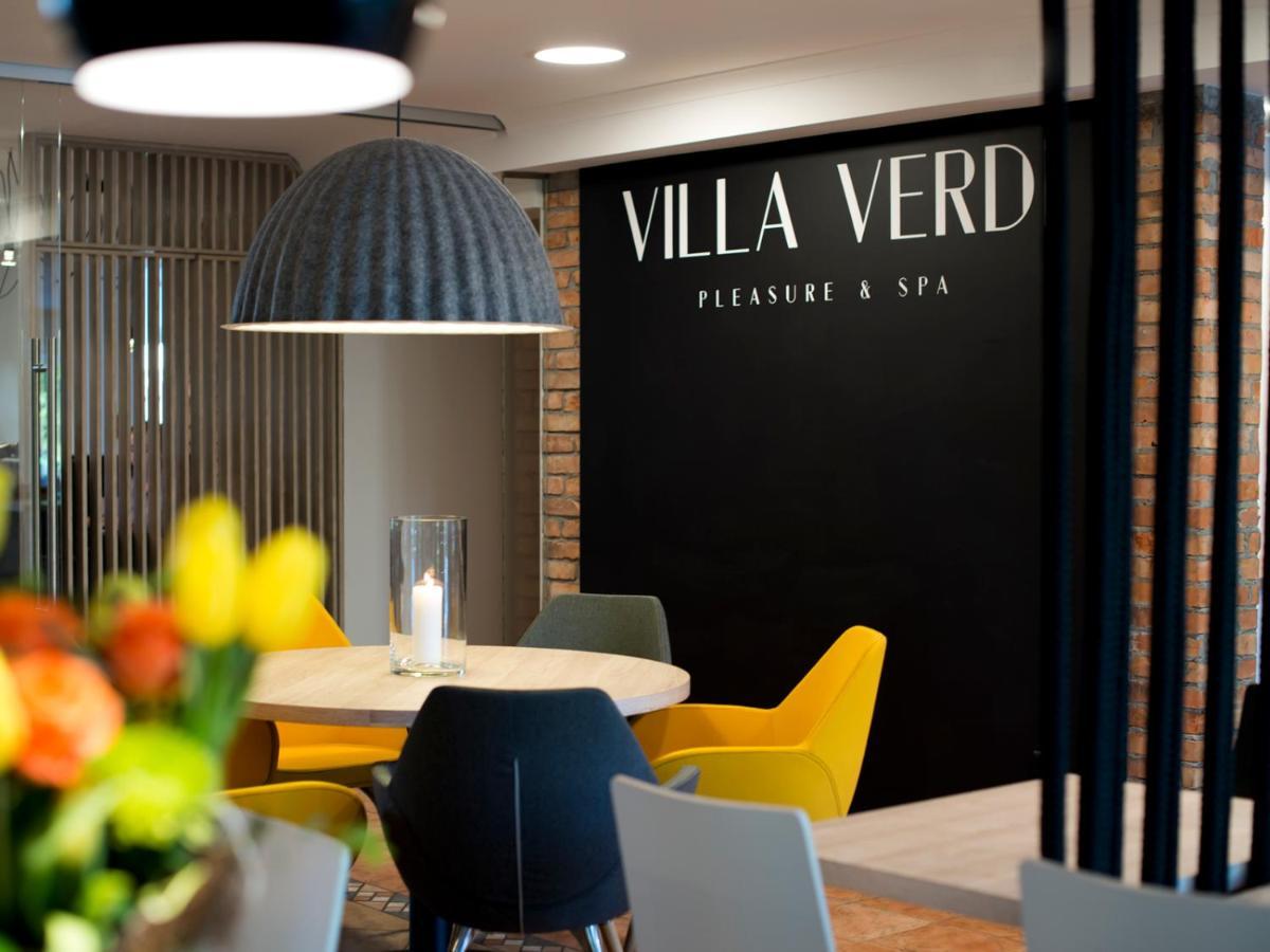 Villa Verdi Pleasure & Spa Леба Экстерьер фото