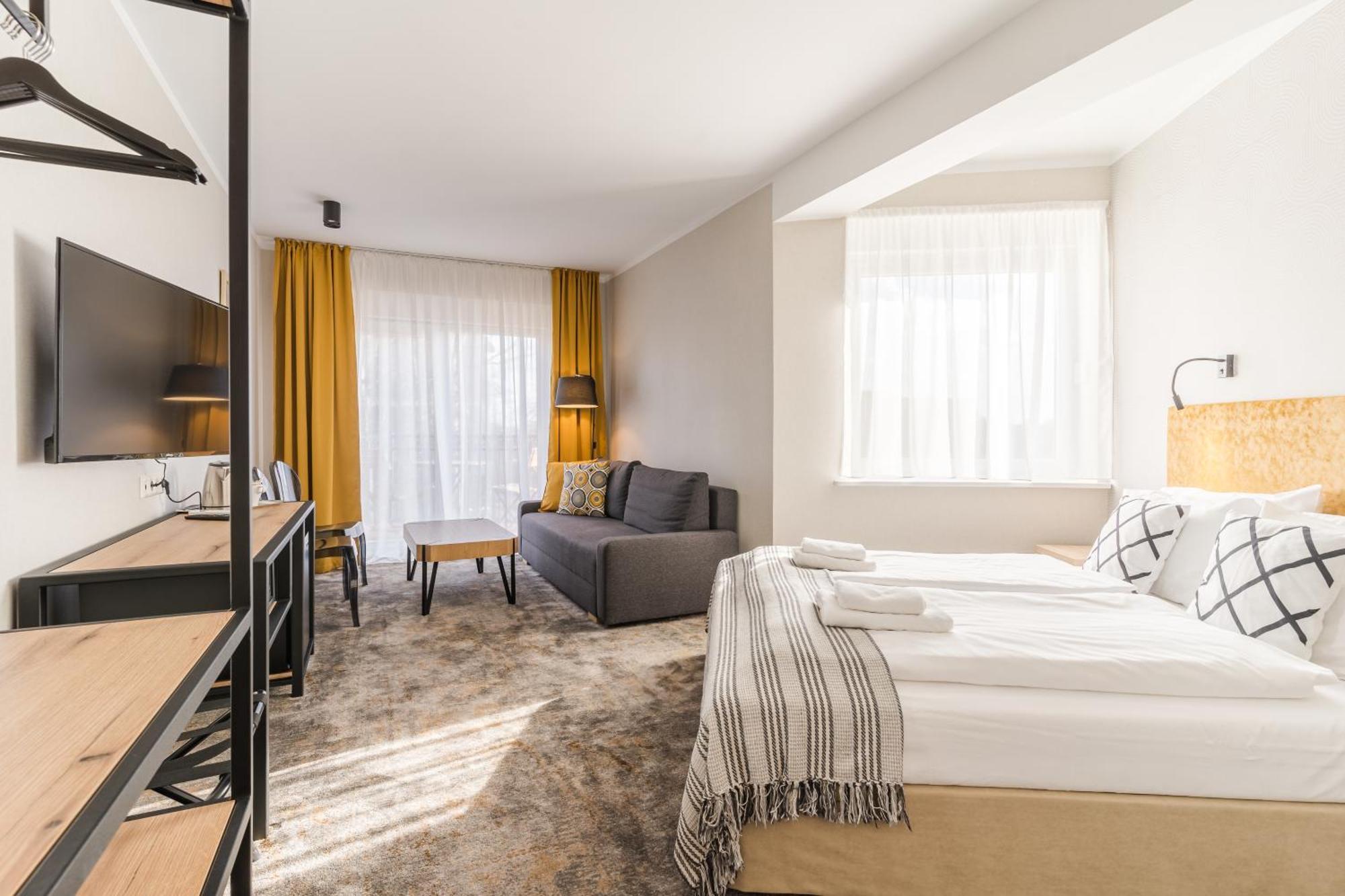 Villa Verdi Pleasure & Spa Леба Экстерьер фото